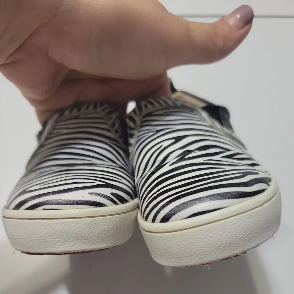 Monkey Feet Slip On Girls 18-24 Month Shoes Black Zebra Print‎ Leather Sneakers
